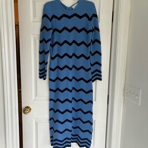 Tuckernuck Sky Blue and Black Chevron Long-Sleeve Midi Dress
